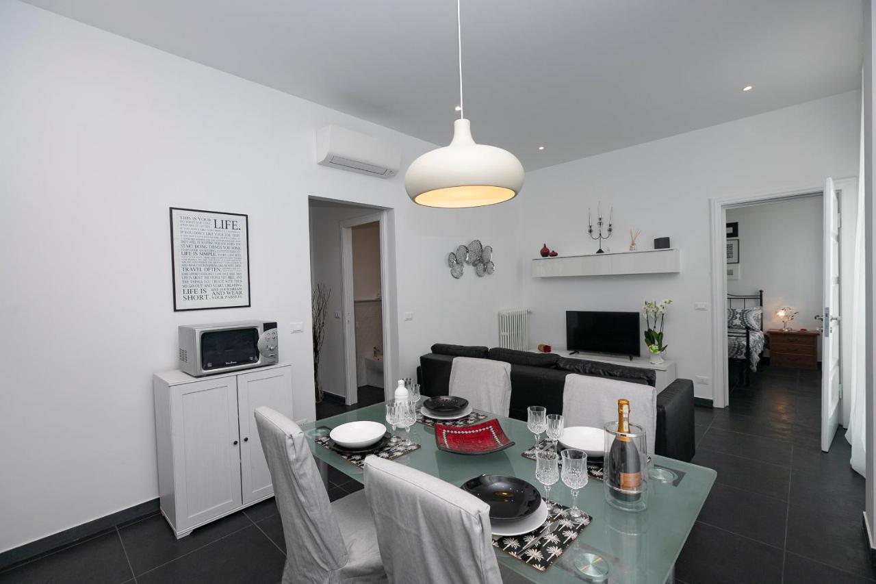 Real Italian Estate - Luxury Black&White Genua Zewnętrze zdjęcie