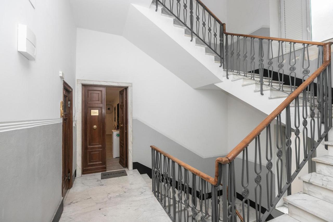 Real Italian Estate - Luxury Black&White Genua Zewnętrze zdjęcie